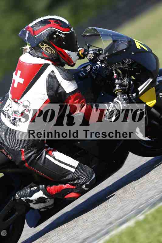 /Archiv-2025/42 07.08.2025 Peter Studer Girls Day ADR/Gruppe pink/717